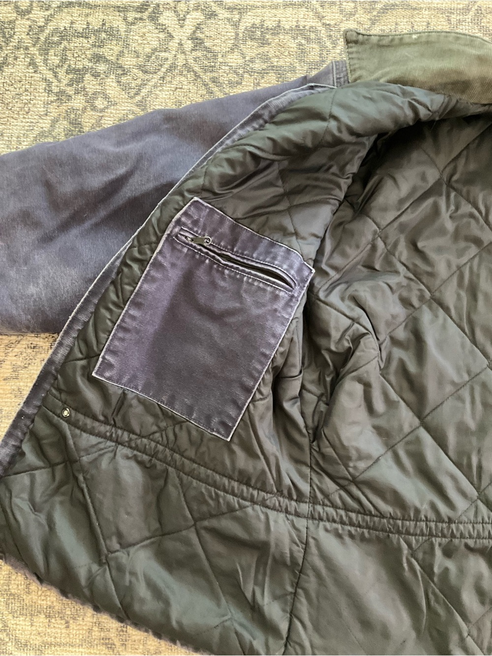 Vintage Carhartt Distressed Chore Jacket Navy Blue Mens Size L C26 MDT - Picture 7 of 16